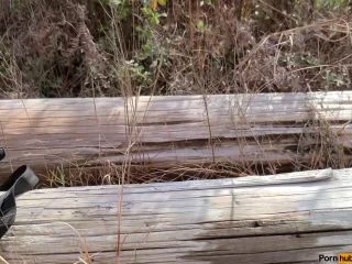 Public Nature Trail Pissing screenshot 7
