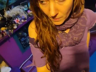 Kitty Skatt – Holding Accident In Horny Desperation screenshot 1