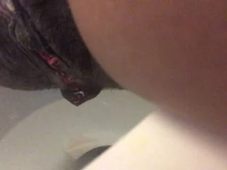 WatchMarleyPoop – Marley Shows Off Her Bloody Poop screenshot 4