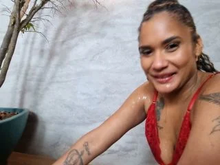 Enema Swallow XXL Latina Top Girls Milf Dominatrix screenshot 4