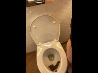 Markovna – Mladlena Pissed Off A Bunch Of Shit screenshot 4