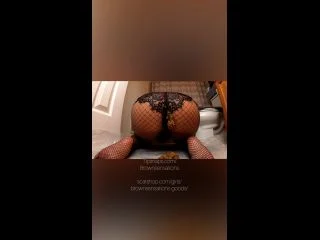 Brownsensations – Shitting In My PJs screenshot 5