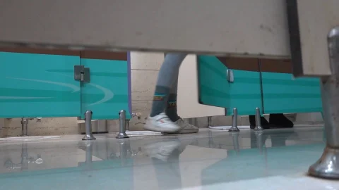 Leggings_and_glasses_urinated_on_her_sneakers