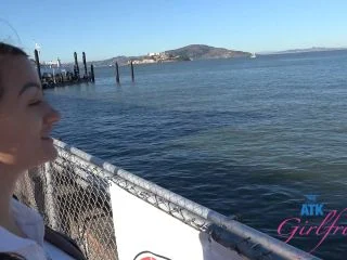 Summer Renee – Pissing Outdoor screenshot 5