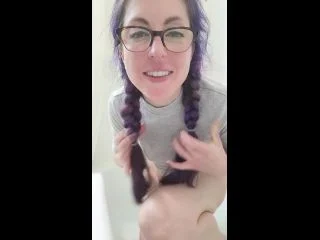 Nerdyfaery – NERDY Brat Pees In The Bath screenshot 4