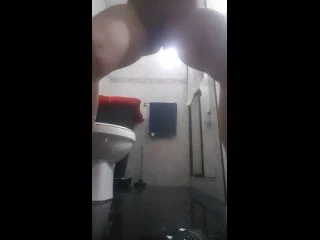 CherryPie – Squat Sexy Poo screenshot 1