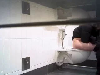 Hot Girls On Student Toilet 3 screenshot 6