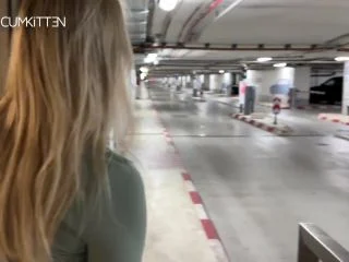 PUBLIC PISS Im Airport – Wir Mussen Beide SOO NoTIG screenshot 5