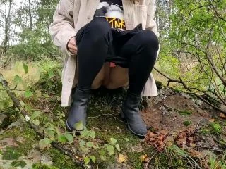 Reallifedoll- Outside Peeing Compilation screenshot 1