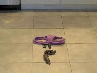 ArielBlack – Messy Panty Shit Farts screenshot 1