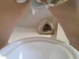 Jessica Smith – Broadcast While I Pee And I Wash The Pus screenshot 7