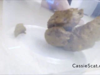 CassieScat – Slow Constipated Birthing Position Shit screenshot 5