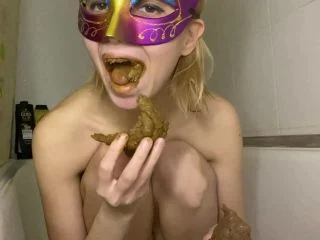 P00girl – Big Log Of Shit In Mouth And Body screenshot 3