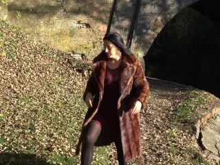 British Pee And Play By The Canal screenshot 4