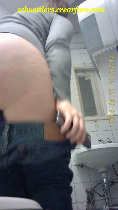 Student_restroom_88