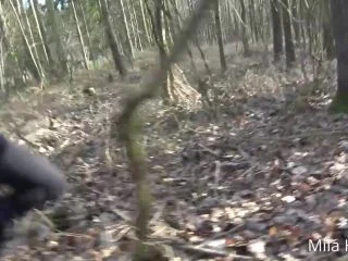 Mila Hase – Omg – Fast Erwischt – Mein Outdoor Piss – Erlebnis screenshot 4