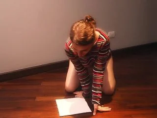 LittleMissKinky – Messing Up The Floor screenshot 7