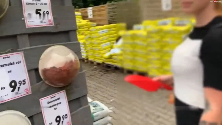SteffiBlond – Ex Nachbarn Getroffen – Ob Er Wei Was Ich Treibe