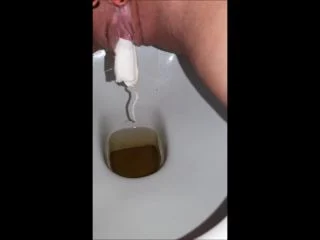 GutsOfLady – Me Peeing And Tampon Ejaculation screenshot 7