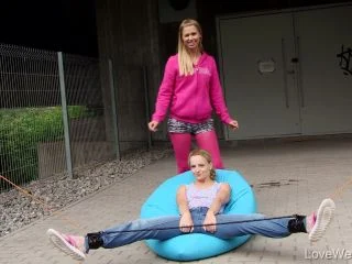 Tickling Session screenshot 2