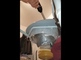 SSBBW Queen Siya – Barmaid Uses Immersion Blender For Shit And Piss screenshot 4
