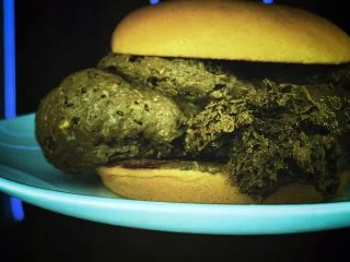 DirtyBetty – Special Burger Palace screenshot 2