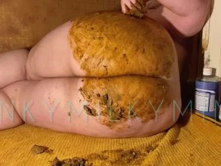 KinkyMilkyMint – Huge Ass Covered In Shit screenshot 6