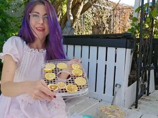 Dolly Wets And Dehydrates screenshot 6