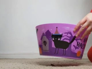 PooGirlSofia – I Poop In Bucket And Show You screenshot 7