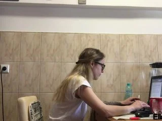 EllaGilbert – Small Kitchen Sink Poop screenshot 1