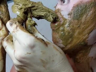 Ladycatx – Shit Smearing And Anal Play – Good Shit screenshot 6