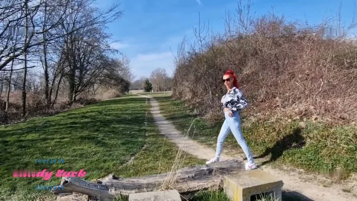 Candy Suck – Best Of Natursekt 2 Mal Abgepisst