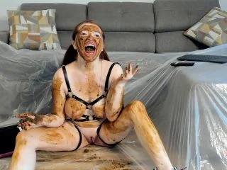 GingerCris – Cris Needs Some New Shoes screenshot 5