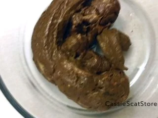 CassieScat – Pussy Cream And A THICK Choco Log screenshot 6