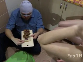 MilanaSmelly – Sandwich With Crap From 2 Beautiful Girls screenshot 7