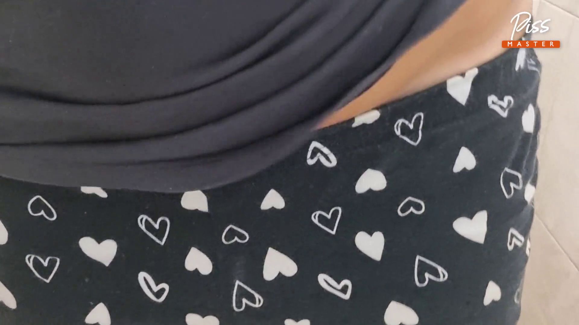 Pissing Compilation. Golden Rain. Femdom Piss. Shaving Pussy. Ep 829