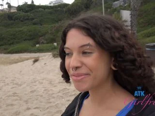 Nicole Luva – Paradise Cove screenshot 4