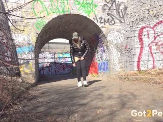 Daring Naomi screenshot 1