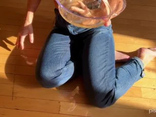 Bruce And Morgan – Golden Shower From Above screenshot 1