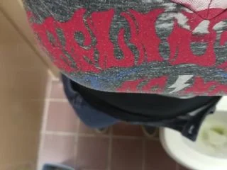 Candiecane Public Toilet Pee At A Company Meeting screenshot 5