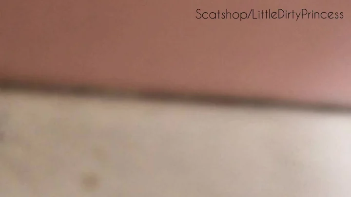 LittleDirtyPrincess – Big Thick Poop And Bright Yellow Pee In A Bowl