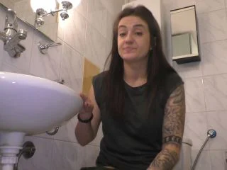HotDirtyIvone – A Double Shit screenshot 6
