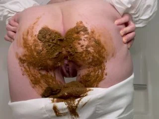Sophia Sprinkle – High Priestess Of Pants Shitting screenshot 7