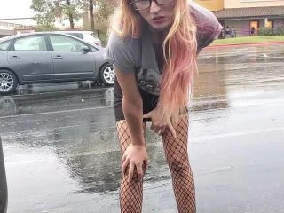 Hope Penetration – Hopes Desperate Pee Compilation screenshot 3