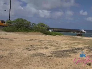 Elsa Jean – Pissing In Hawaii 2 screenshot 3