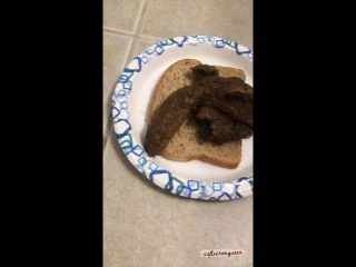 Softservequeen – 8 Inch Thick Log Becomes Your Sandwich screenshot 4