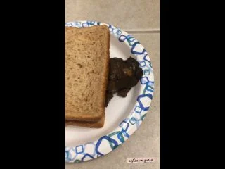 Softservequeen – 8 Inch Thick Log Becomes Your Sandwich screenshot 6