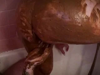 Thisness – Shower Scat screenshot 2