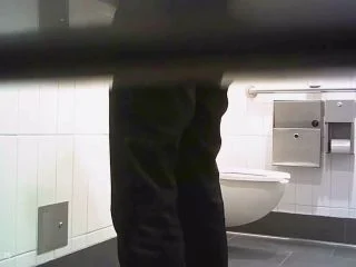 Hot Girls On Student Toilet 14 screenshot 2