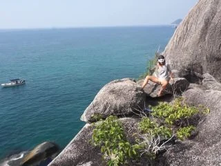 Morgan Peeing In Nature screenshot 1